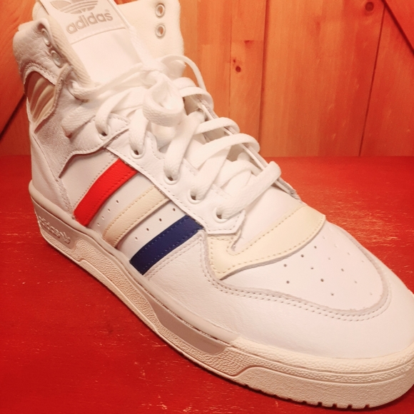 adidas Rivalry Hi-Tops - Picture 6 of 8